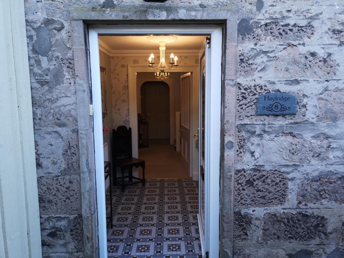 Hay Lodge Нэрн Экстерьер фото