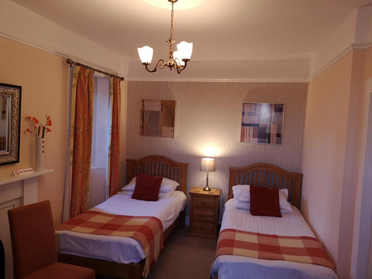 Hay Lodge Нэрн Экстерьер фото